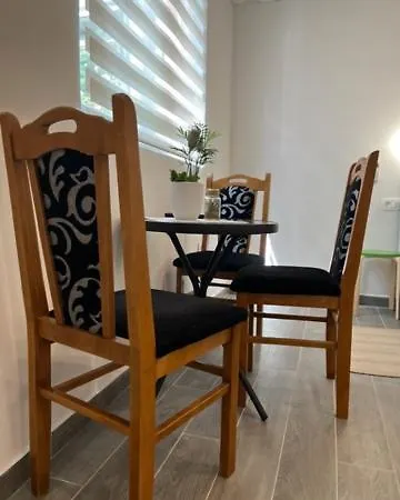 Rooms Rose