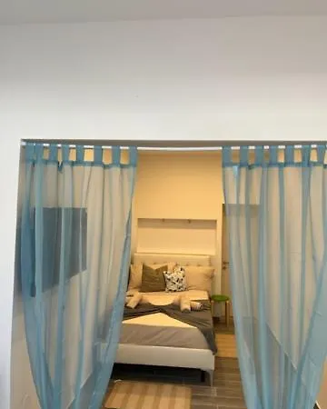 Rooms Rose 招待所 波雷奇