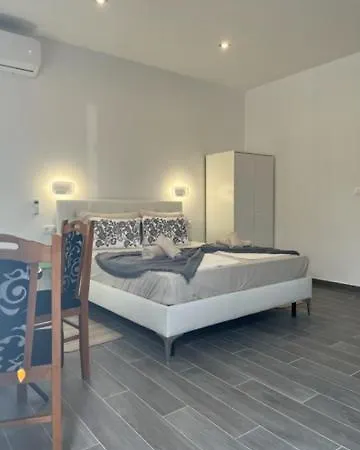 Rooms Rose