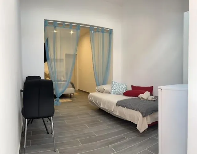 게스트하우스 Naomi 포레치