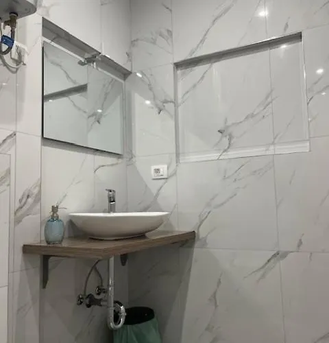 게스트하우스 Naomi 포레치