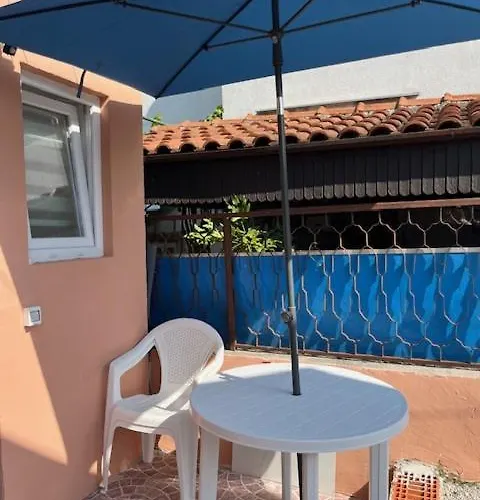 게스트하우스 Naomi 포레치